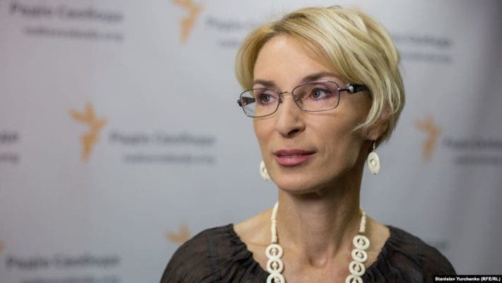 “Слуга народа” Богуцкая заявила, что не вакцинируется и за $50 тысяч