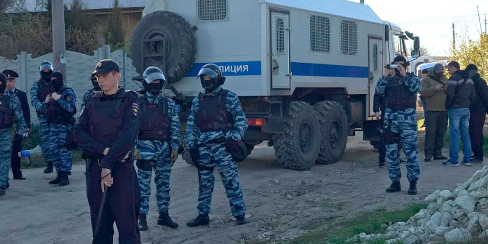 Новости Крымнаша. «Вся ваша родная говень — это огромная тюрьма!»