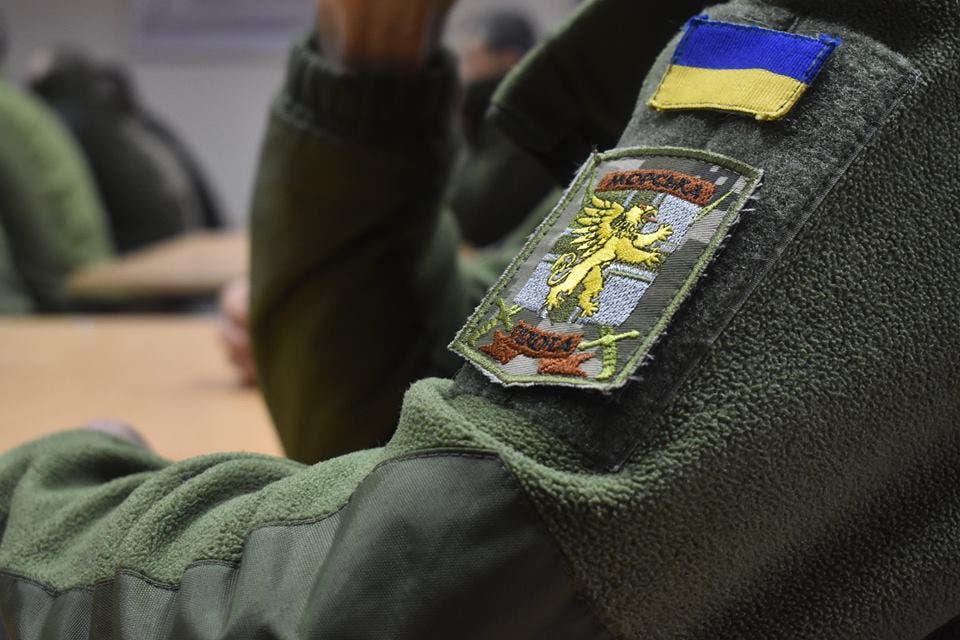 «Пойдем и сотрем их с лица земли»: Морпехи рассказали о боях в районе Горловки