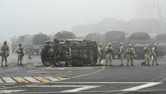 Токаев заявил о сотнях убитых в Казахстане и приказал стрелять по протестующим без предупреждения (Видео)
