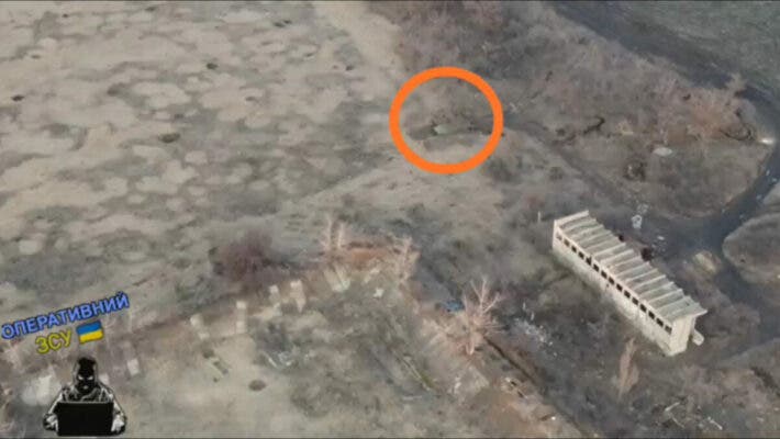 Украинские бойцы показали, как уничтожили БМП оккупантов дроном