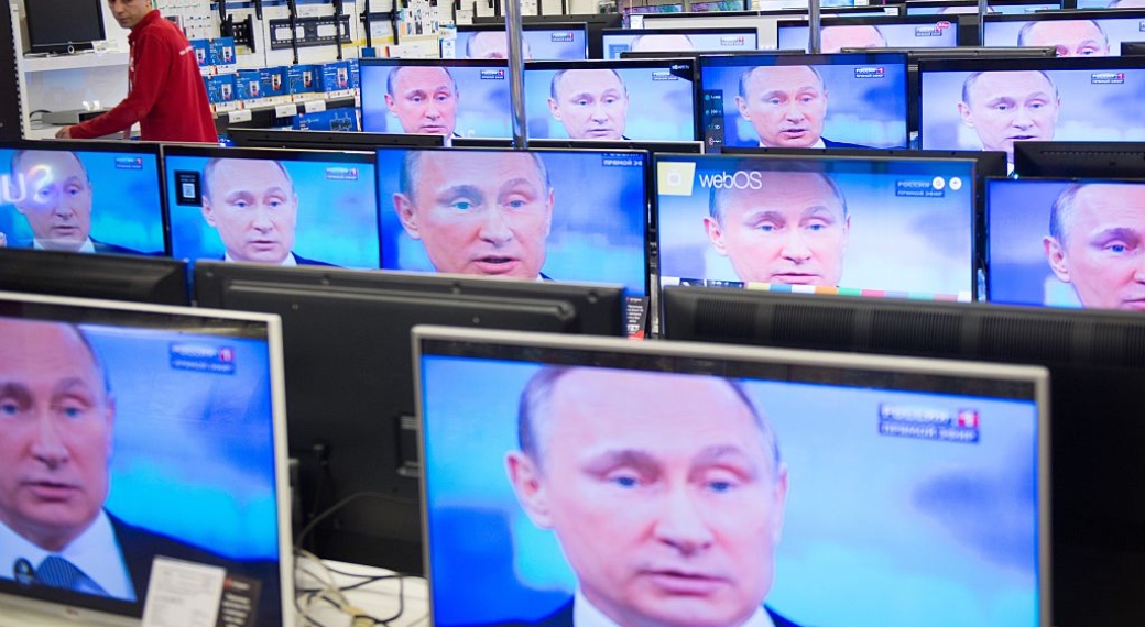 Мы стоим за дело мира и готовимся к войне. Как кремлевская пропаганда зомбирует россиян