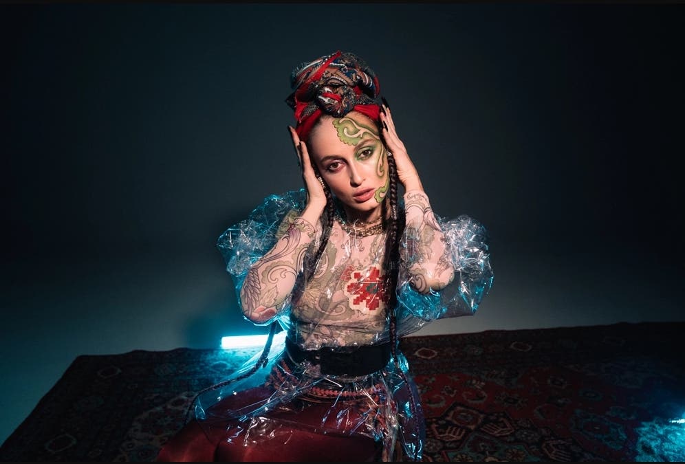 Алина Паш впервые прокомментировала скандал с поддельной справкой о визите в Крым