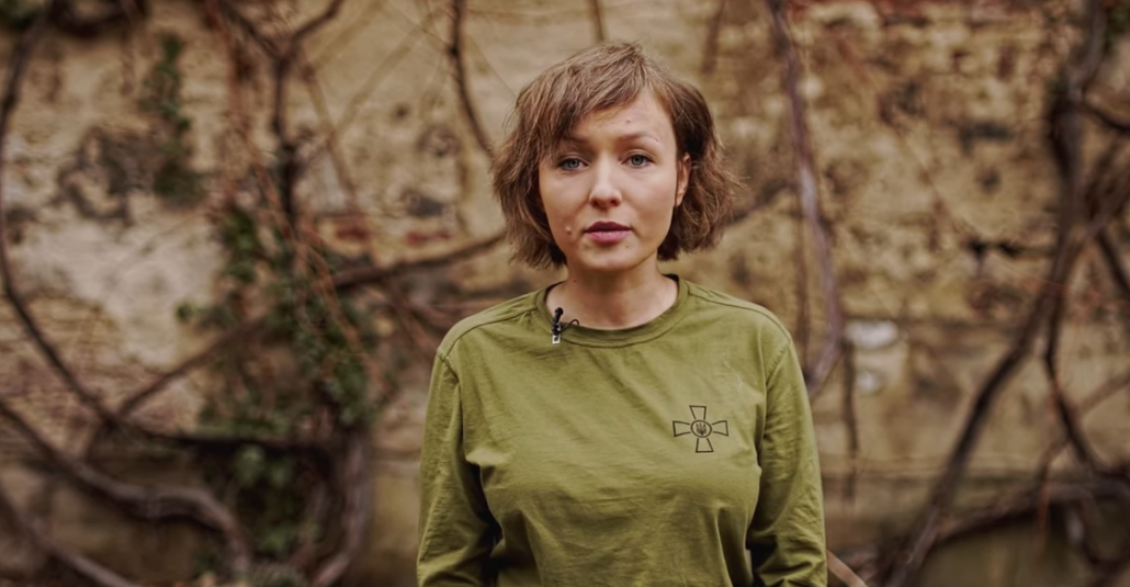 "Ти здохнеш, сука, накінець": українська поетеса написала новий вірш-звернення до Росії. ВІДЕО