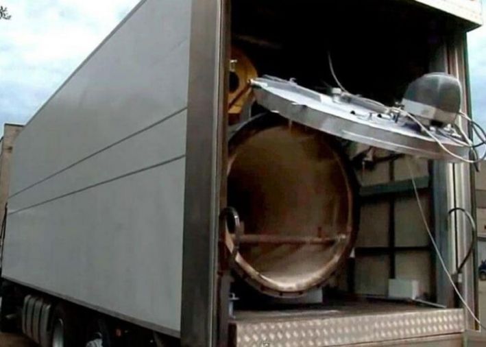 Заметают следы: В Мариуполе россияне начали сжигать тела мирных жителей в крематории