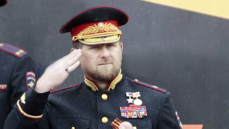 “Он станет главным выгодополучателем от военного провала ВС России…”