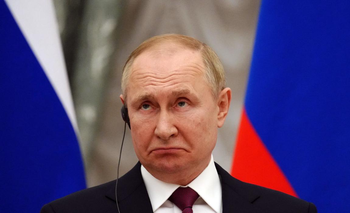 путин решил сам управлять армией вторжения