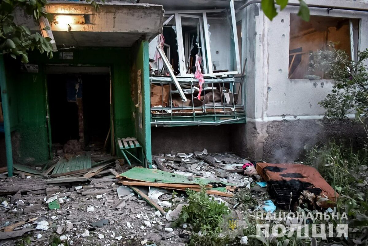 Люди гибли в кроватях: Ночью оккупанты нанесли ракетный удар по Славянску