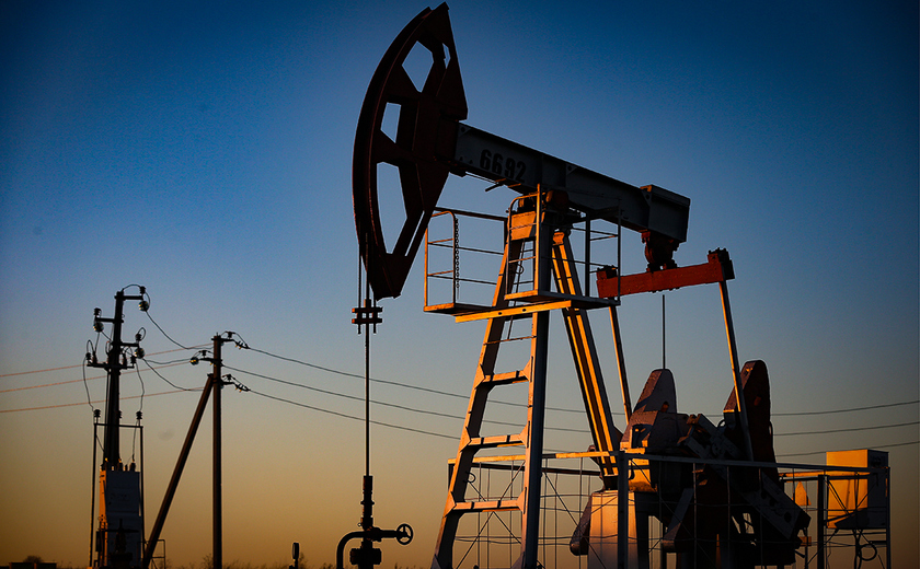 Нефть. Две задачи