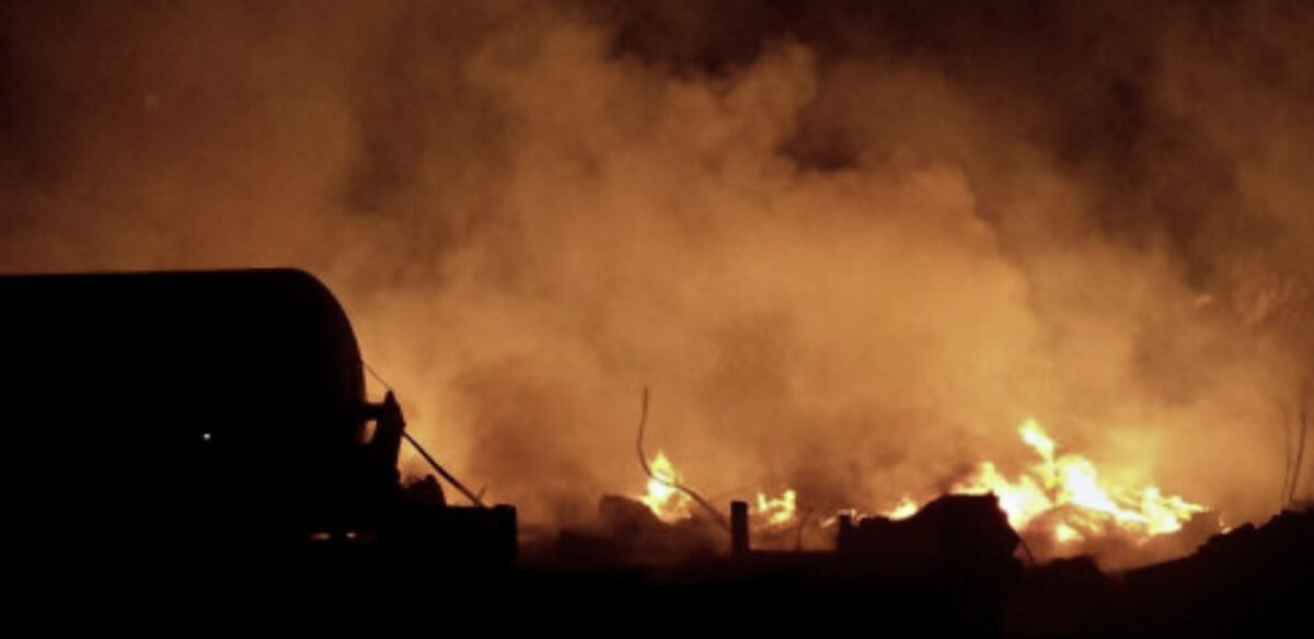 На Херсонщине захватчики устроили дымовую завесу и взорвали свой поезд – разведка