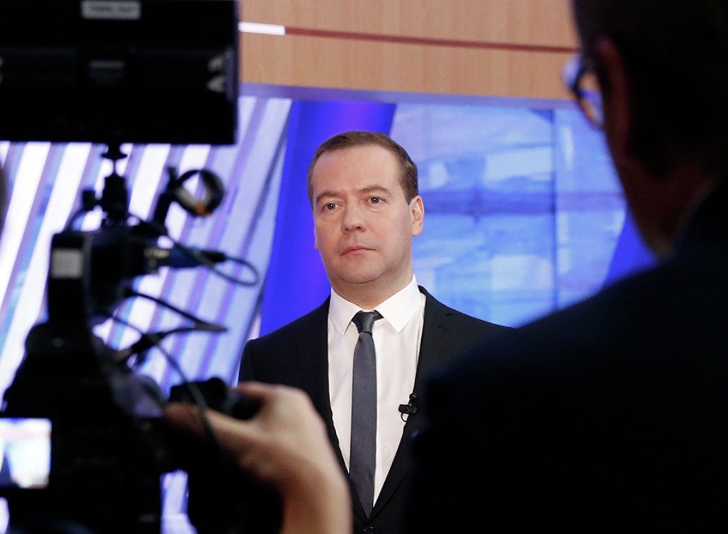 Это сигнал Путина. Какую роль в Кремле играет Медведев