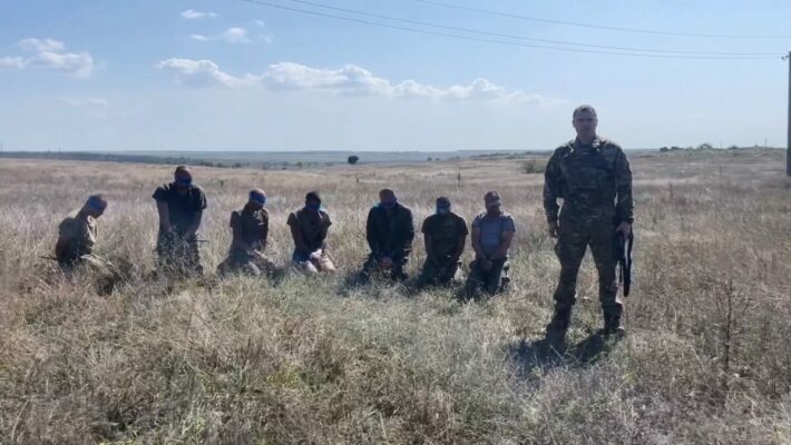 «Хотели за три дня, а теперь на коленях»: Нардеп Костенко поздравил украинцев на фоне пленных оккупантов