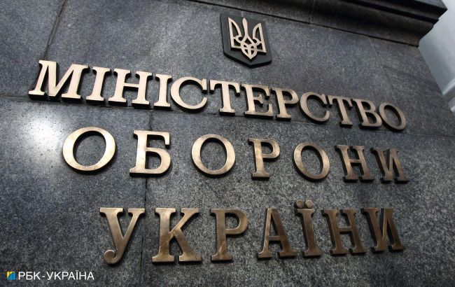Должны закупить 2 млн мешков для трупов: в Минобороны высмеяли указ Путина об увеличении армии РФ