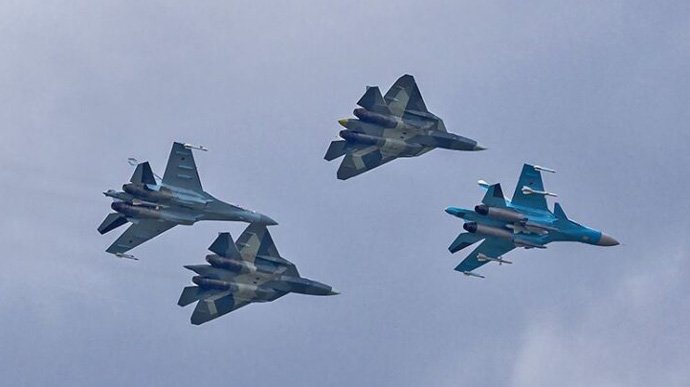 РУССКИЕ — ССЫКУНЫ!