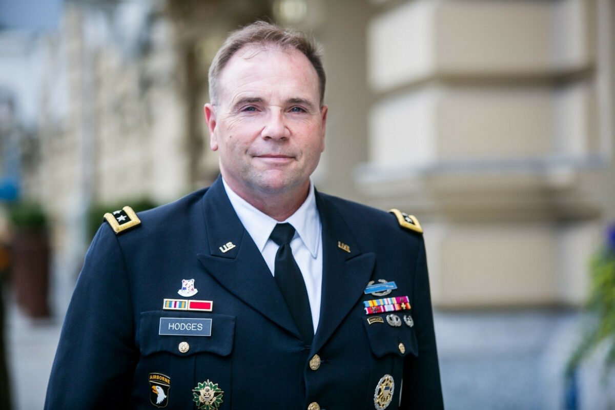 Генерал Ходжес: Украина сможет вернуть все оккупированные территории, включая Крым, в течение 2023 года