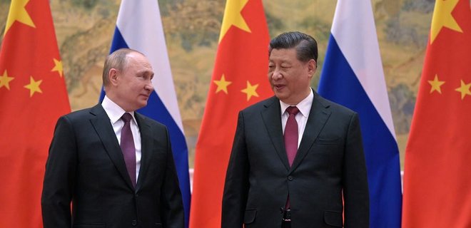 Путин оправдываясь пообещал Китаю объяснить свою позицию по войне в Украине