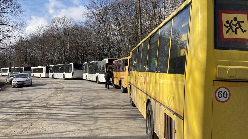 Все экскурсионные автобусы изъяты…