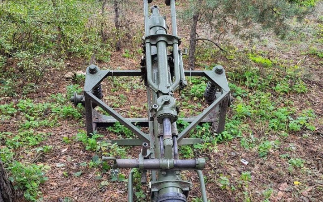 Редкий трофей: бойцы ВСУ захватили вражеский миномет "Саны" с боекомплектом (фото)
