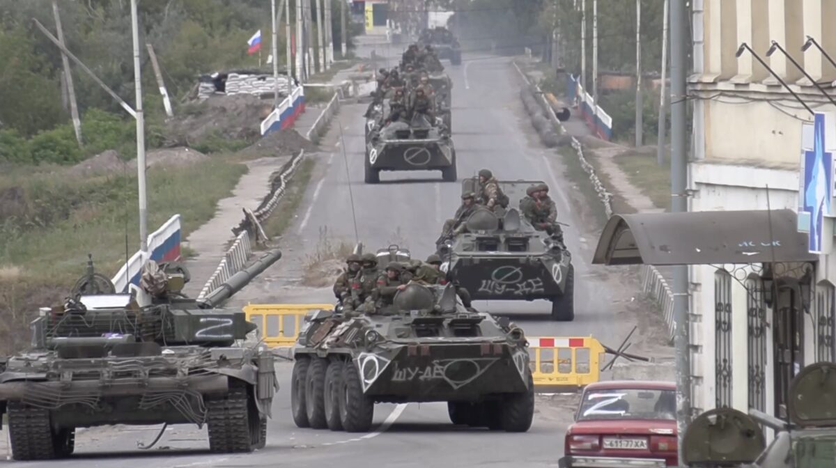 Разведка Британии: РФ, похоже, готовится уходить с плацдарма в Херсонской области, но это будет непросто