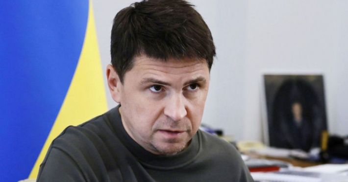 Подоляк: у меня уже есть билет Киев – Симферополь, мы не просто так говорим о Крыме