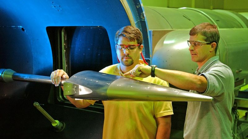 США впервые испытали полностью боеспособную гиперзвуковую ракету