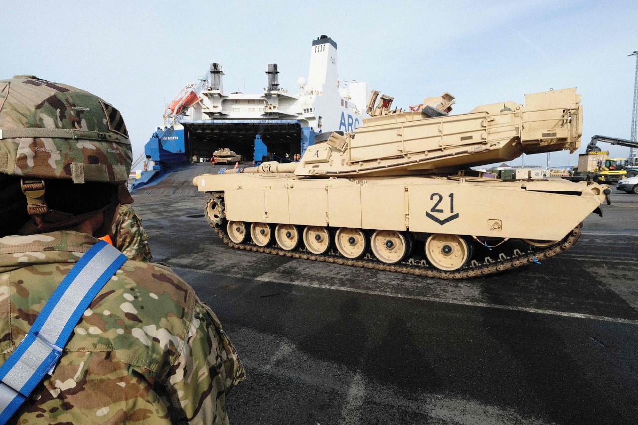 Байден объявил о передаче Украине танков Abrams: официальное заявление