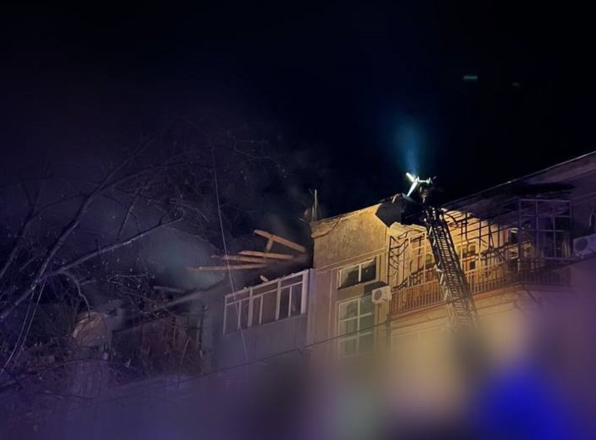 ❗️ВС РФ нанесли удар по Харькову: ракета попала в жилой дом, – мэр (фото, видео)