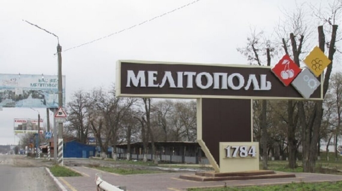 "Сразу двух зайцев": мэр Мелитополя сообщил о точной работе ВСУ взрывах на двух базах оккупантов (Видео)