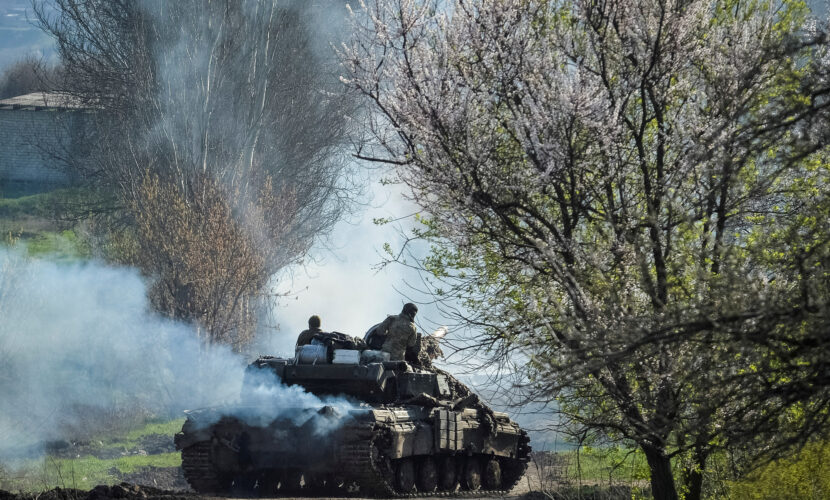 В Минобороны и ВСУ опровергли фейки о захвате Бахмута: продолжаются тяжелые бои