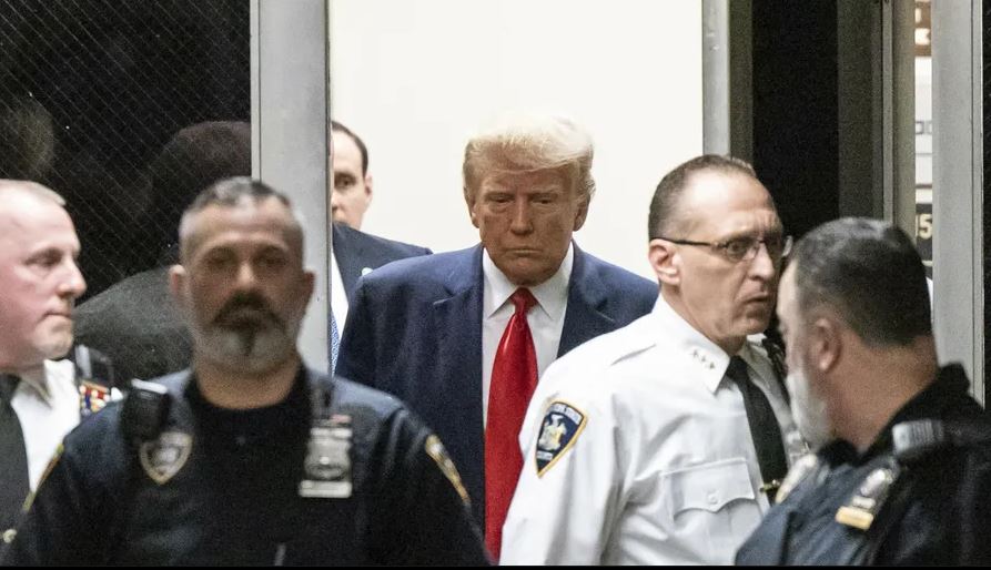 Трампу выдвинули обвинения: в чем подозревают экс-президента США на этот раз