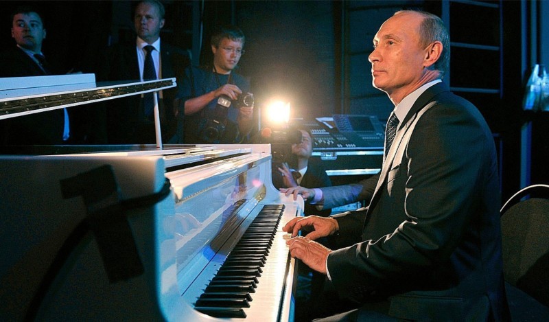 «Может в консерватории что-то поменять, а?..»