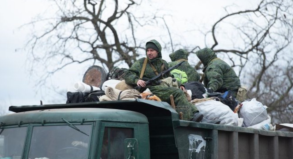 ЦНС: на Донбассе дезертировали мобилизованные РФ "зэки", убив солдат и похитив оружие