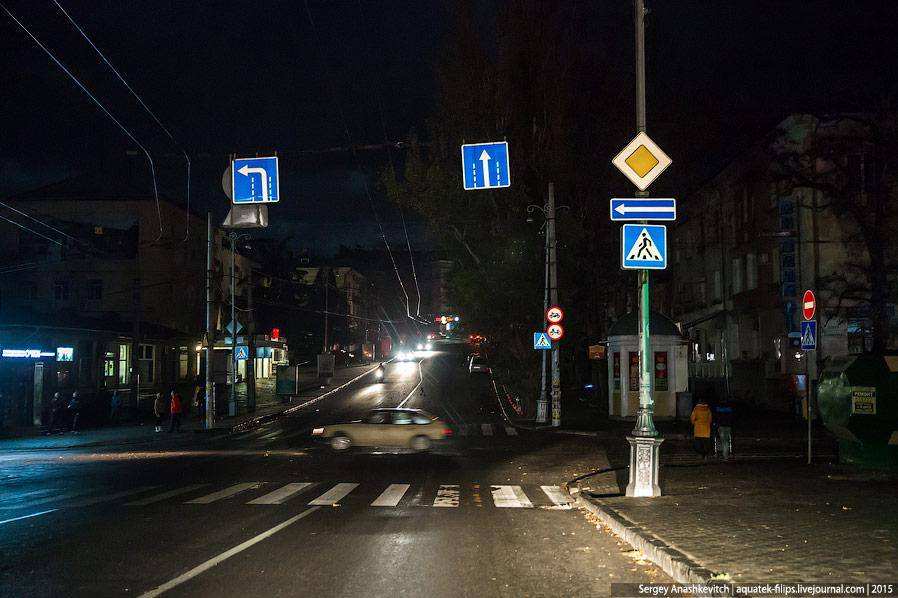 Что со светом? Оккупированный Севастополь погрузился во тьму, видео