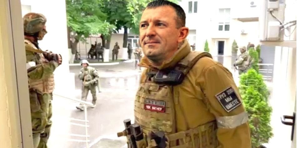 «Спартак» и его «гладиаторы». Гиркин ноет из-за скандала с генералом Поповым, прогнозируя новый военный мятеж