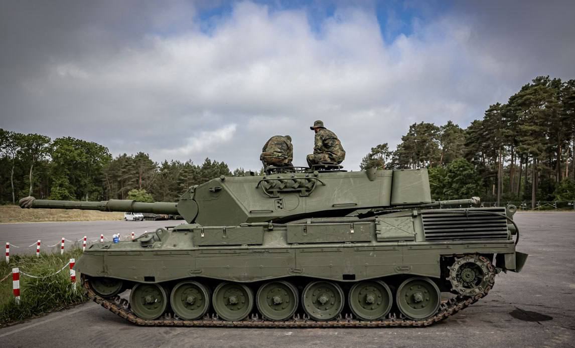 Первая партия уже на месте: три страны Европы направили 10 танков Leopard в Украину