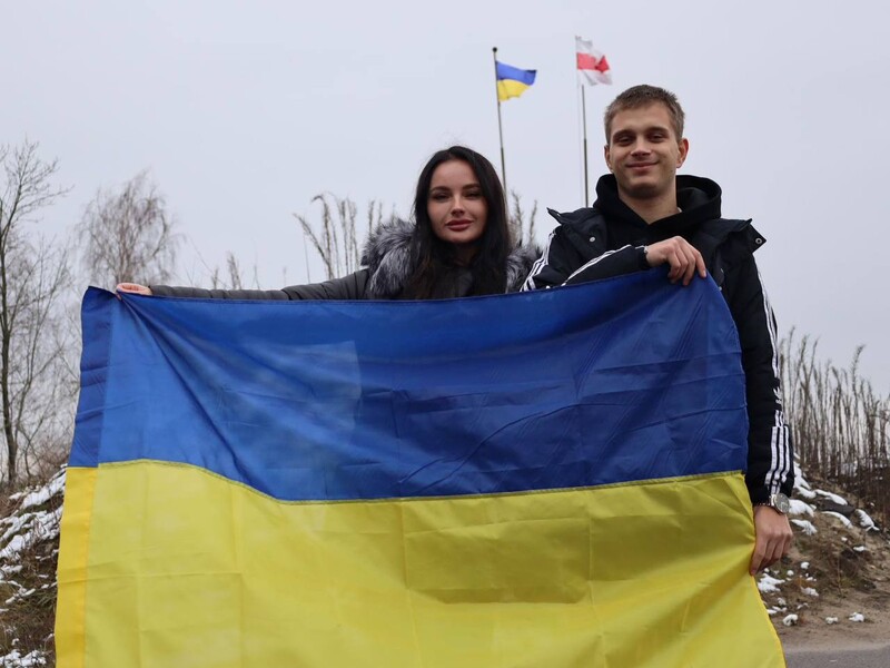 Называли "хохлом". Вернувшийся в Украину подросток из Мариуполя рассказал о травле со стороны российских детей во время депортации
