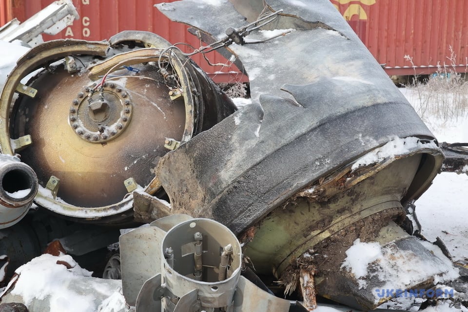 Похожи на ракеты из парадов в КНДР: Прокуратура показала, чем РФ ударила по Харькову 2 января