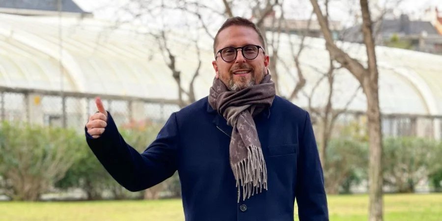 Пропагандист Шарий может быть причастен к поджогам шин в подъездах России — СМИ