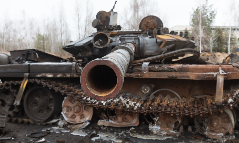 Эксперт спрогнозировал, на сколько лет войны хватит техники на складах РФ