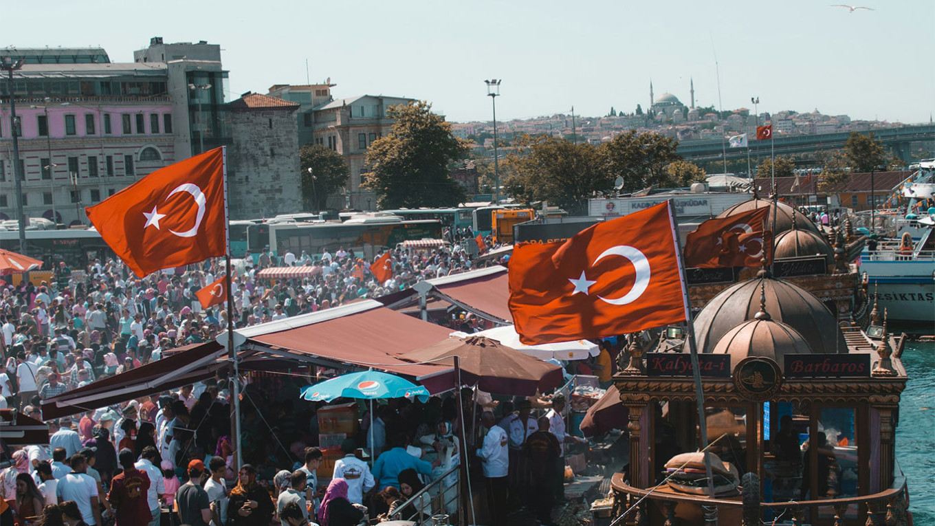 Тиски сжимаются (Часть 1)