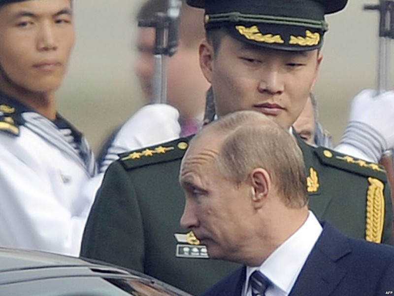 Взять в плен китайского шпиона