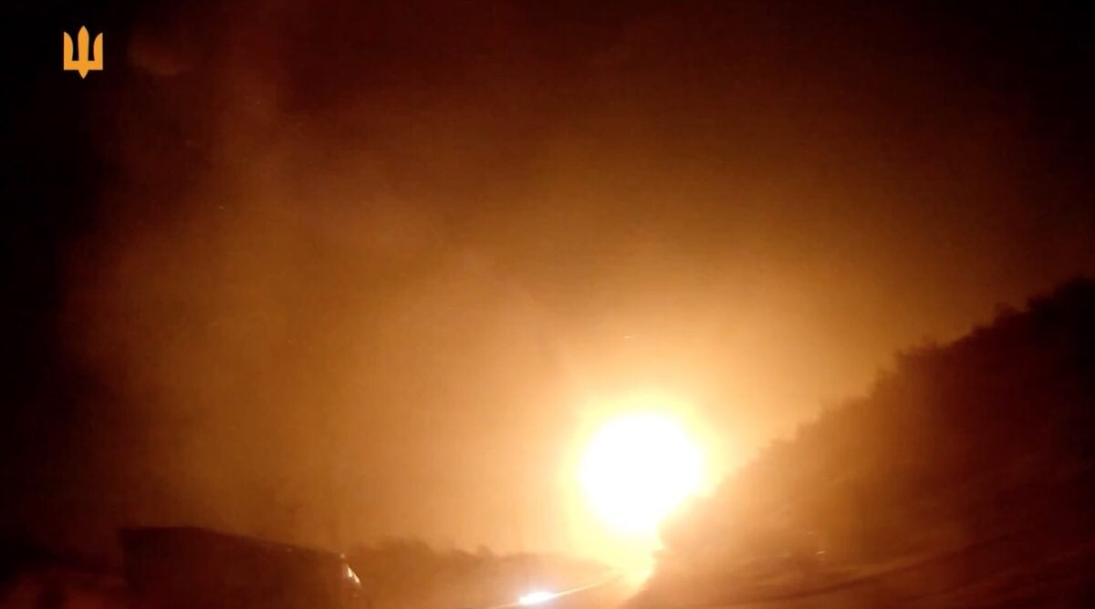 В ВСУ показали, как украинские воины из пулемета сбили крылатую ракету на подлете к столице