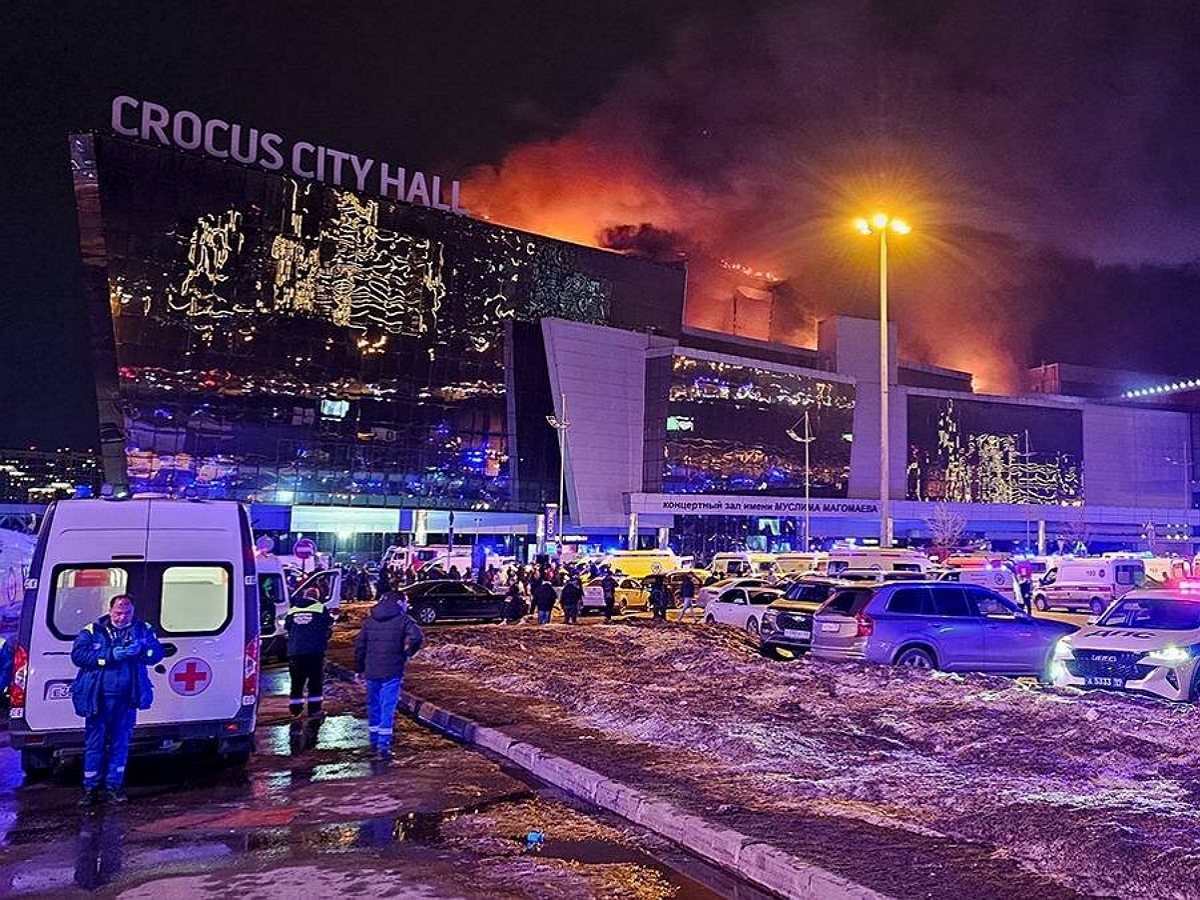 "Ехали в Киев по миллион рублей": росТВ показало "допросы" подозреваемых в теракте в "Крокусе". Видео