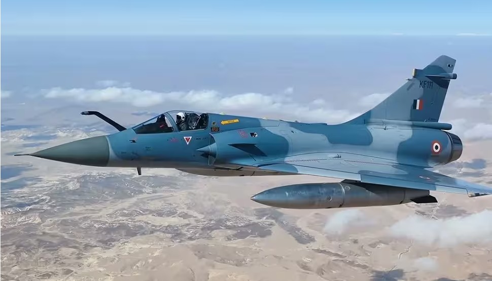 Франция пообещала передать Украине истребители Mirage 2000 в 2025 году