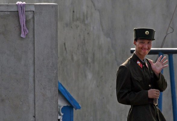 Первая партия военных из КНДР сбежала с позиций в 7 км от границы Украины