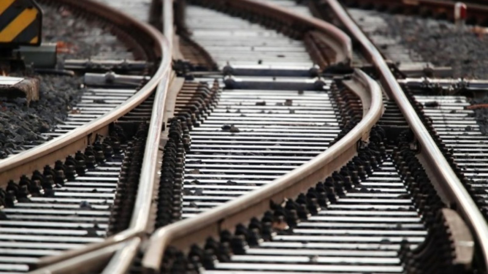 Разведка и партизаны уничтожили железнодорожный мост в Бердянске