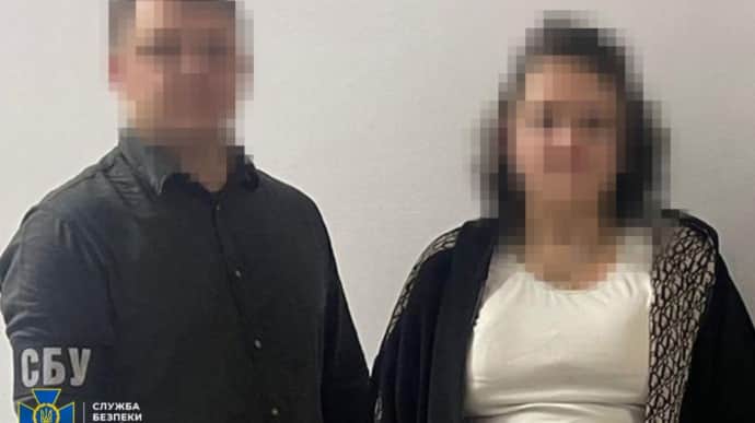 Радовалась ракетным обстрелам: блогерка, смеющиеся над украинцами на вокзале в Киеве, сообщили о подозрении. Фото