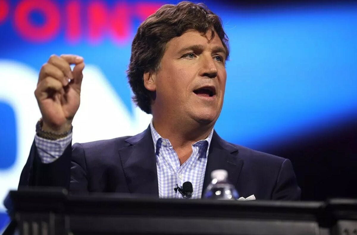 Скандальный американский журналист Карлсон назвал Зеленского «диктатором» и заявил, что восхищается Путиным