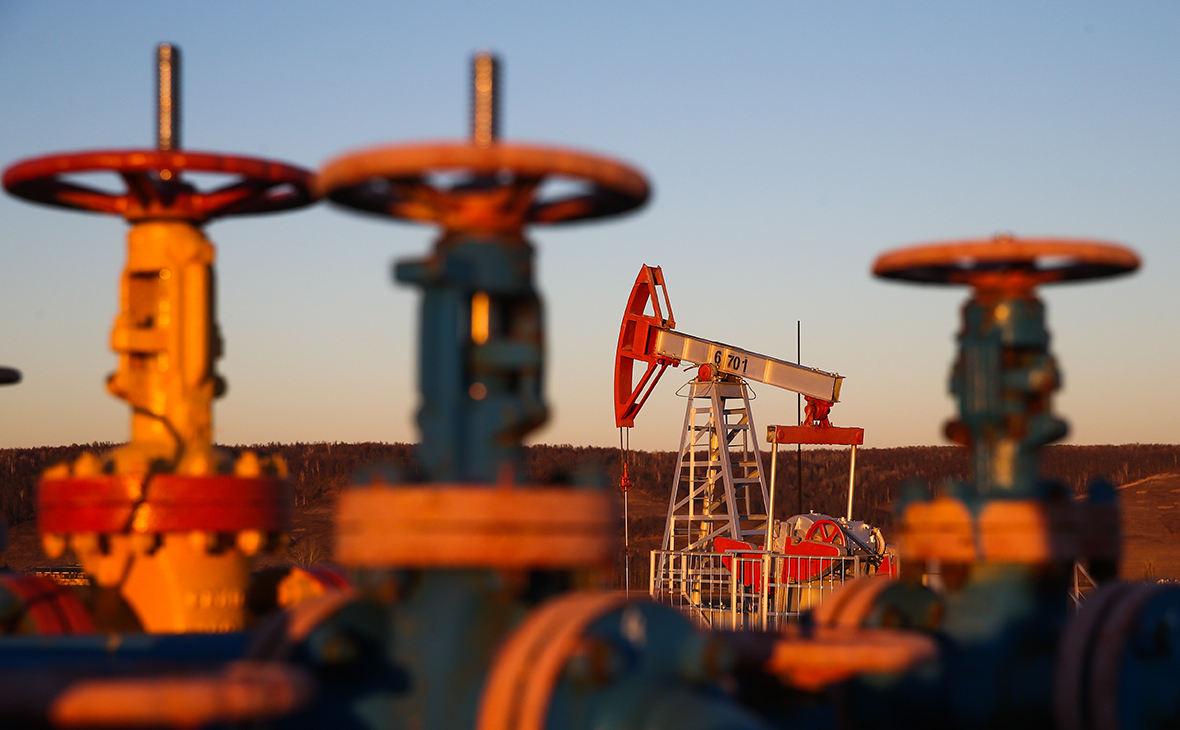 Ни нефти, ни бензина. Россия в ловушке украинских беспилотников и санкций