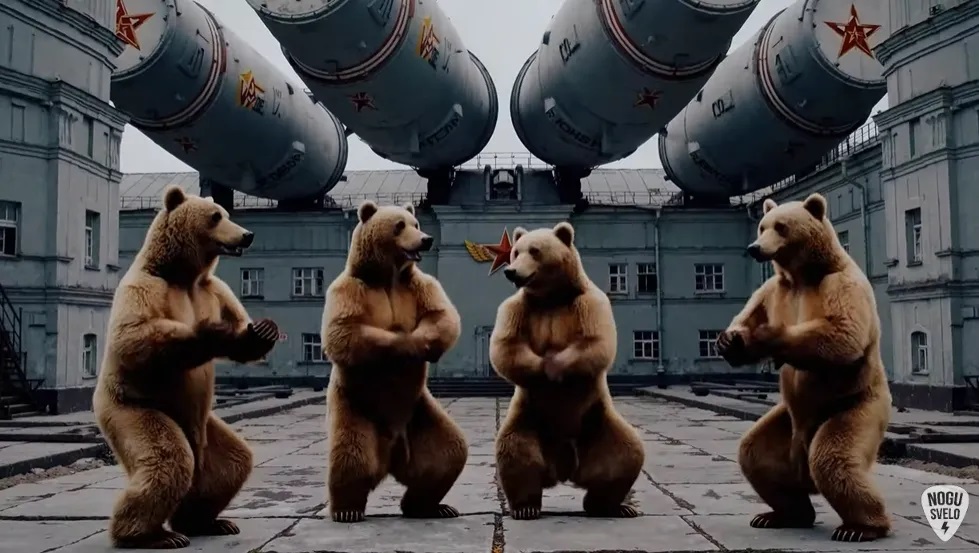 "Мы желаем Украине победы". В новом клипе группы "Ногу свело!" медведи танцуют на фоне ракет. Видео